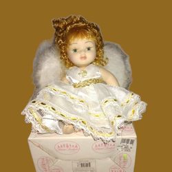 Show Stoppers Vintage Porcelain Angel 