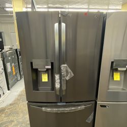 LG 36” Black Stainless Steel French Door Refrigerator 