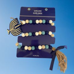 HANUKKAH  ITEMS CELEBRATIONS