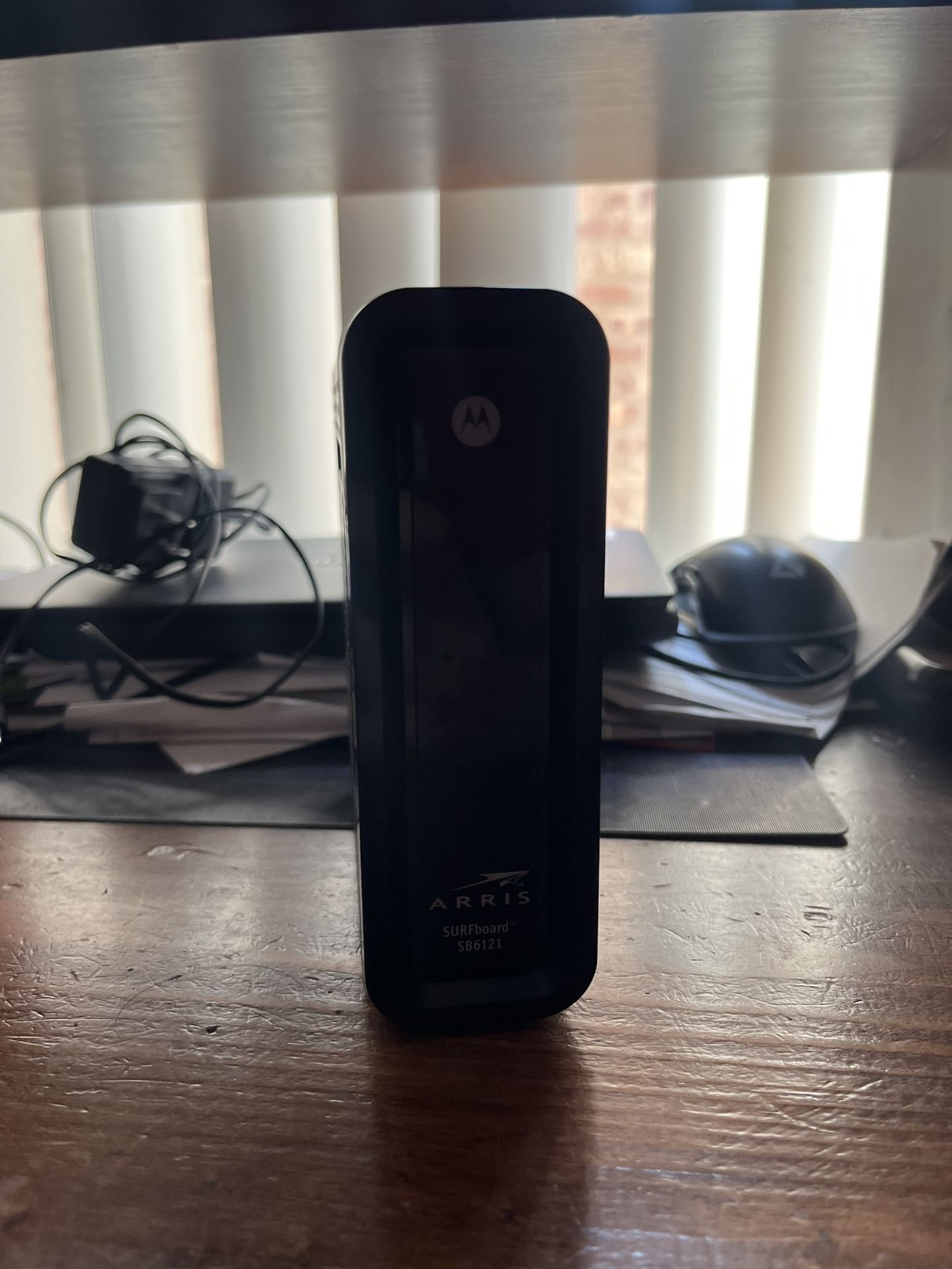 Arris SURFboard SB6121 Modem 