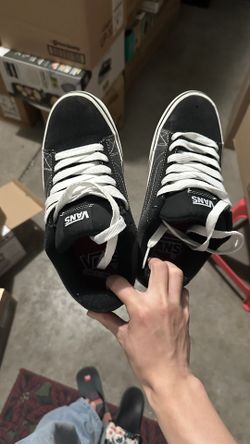 Vans 