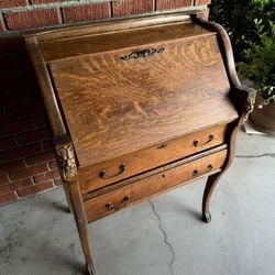 Antique oak secretary desk-Tiger oak Quarter-sawn tiger oak, carved faces 