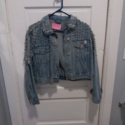 MAKE AN OFFER AZALEA WANG  MEDIUM