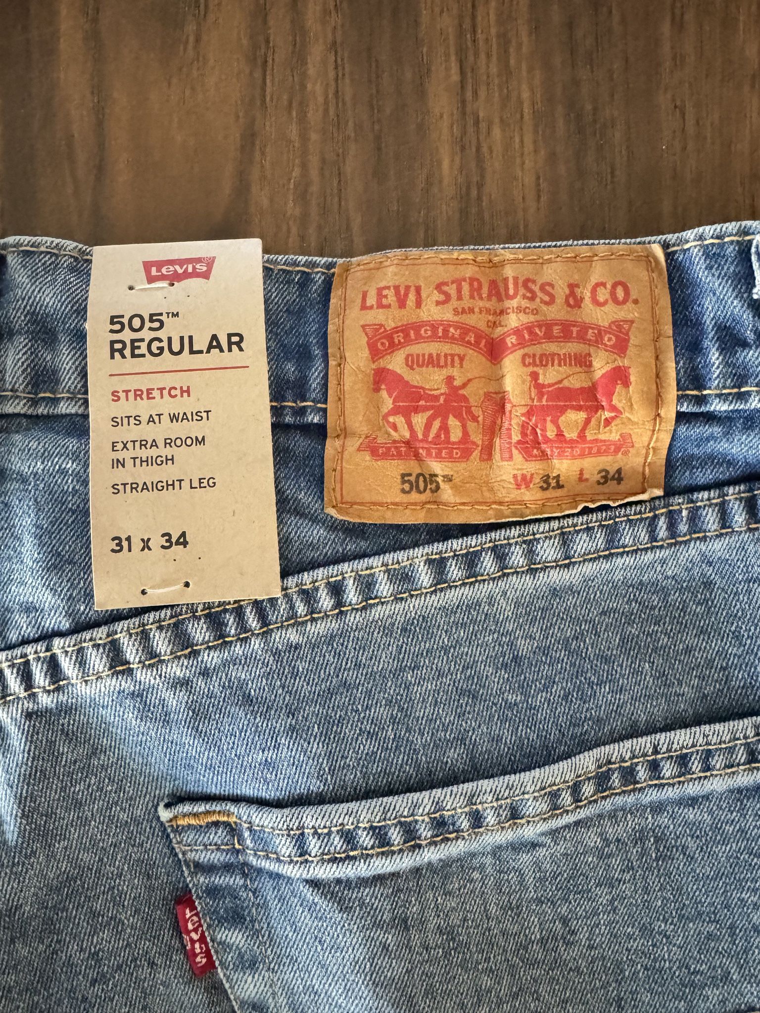 Levi’s Men’s 505 Stretch Jeans