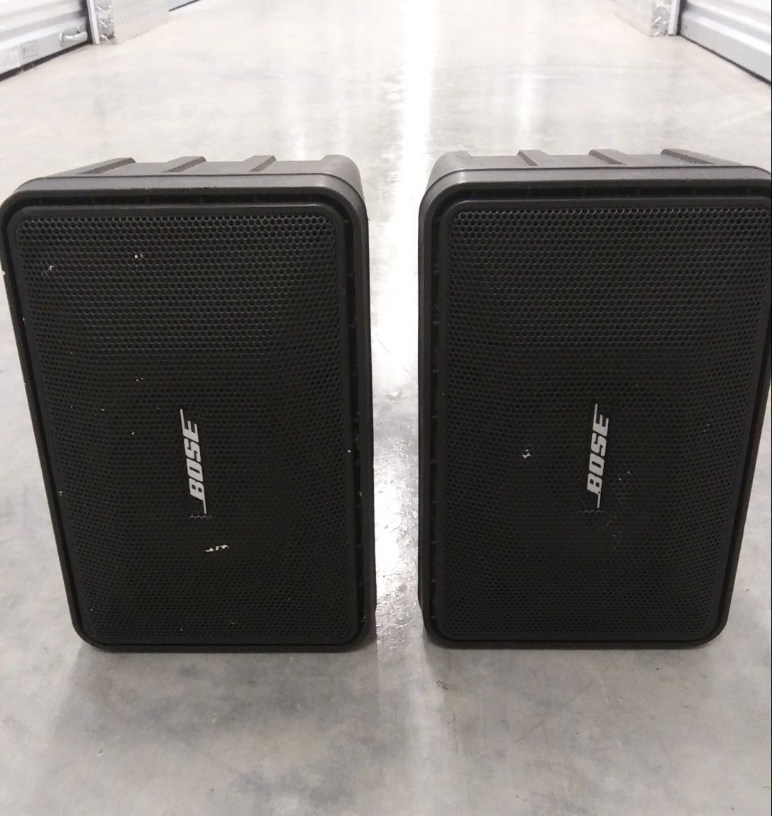 Bose - Model 101 - Music Monitor Speakers