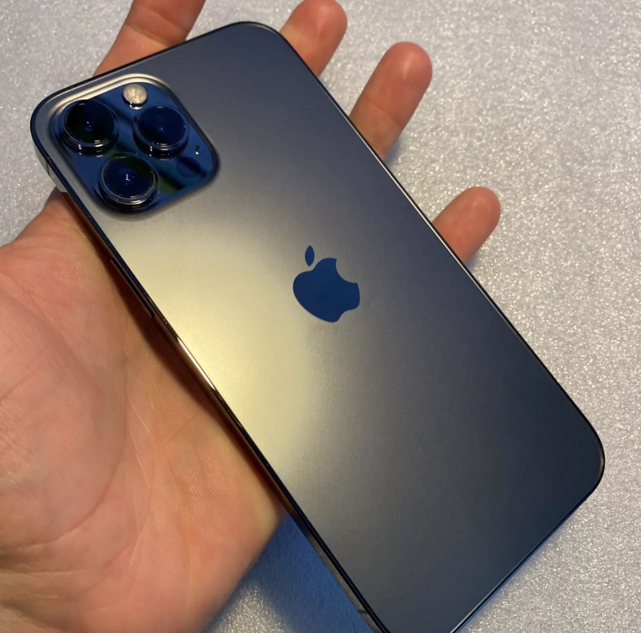 Apple iPhone 12 Pro Max 128GB Unlocked 