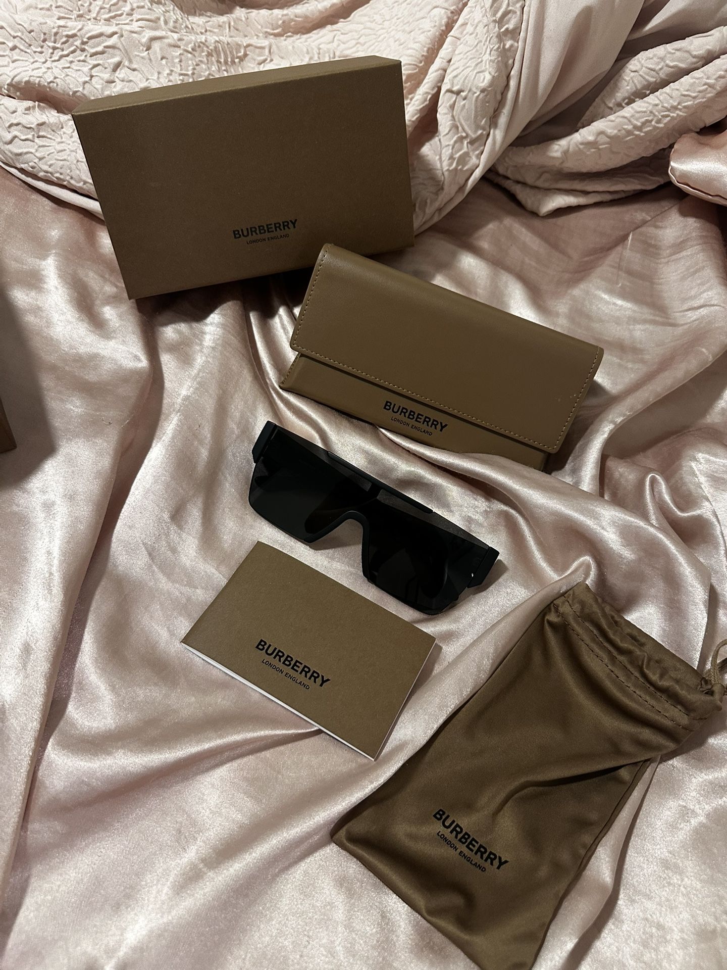 Burberry Sunglasses
