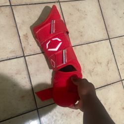 RED PRO SRZ 2.0 BATTER’S LEG GUARD