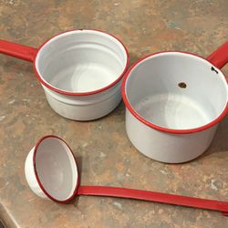 Vintage Enamelware Pots & Ladle