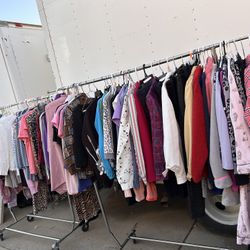 Clothes.     Read Description ❤️❤️