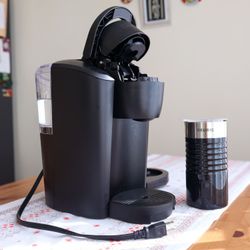 Keurig K-Latte Single-Serve Coffee & Latte Maker - Matte Black