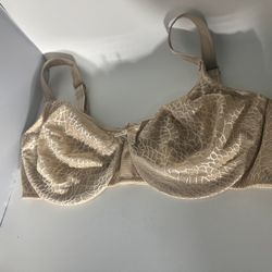 chantelle bra size 36DD 