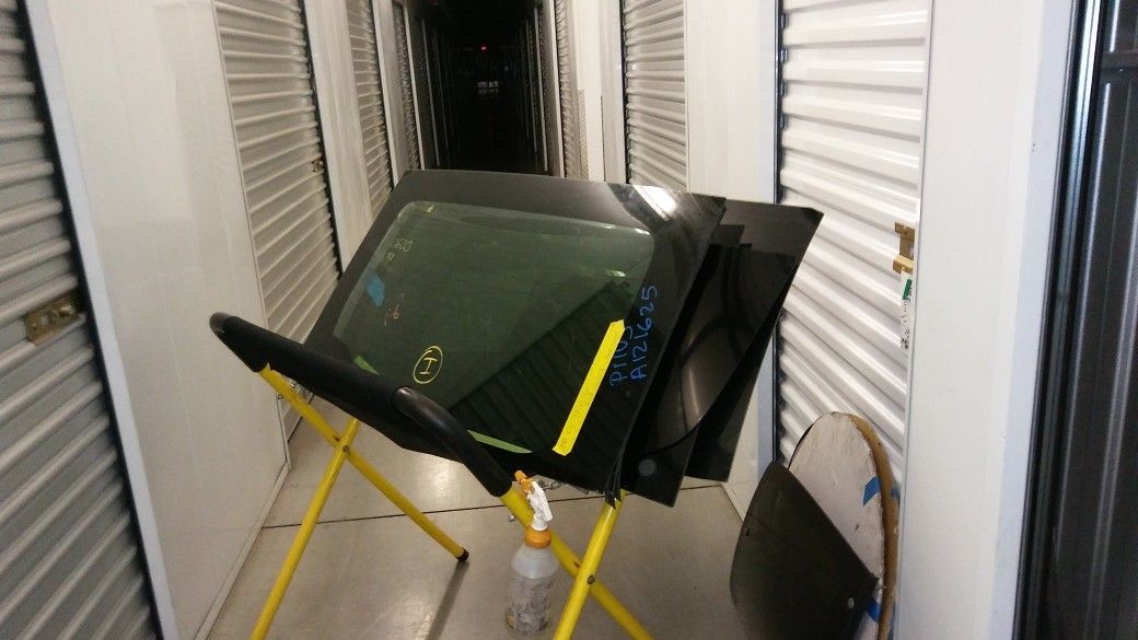 WINDSHIELD