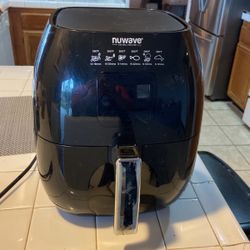 The big Air Fryer  Like New  Very Good 