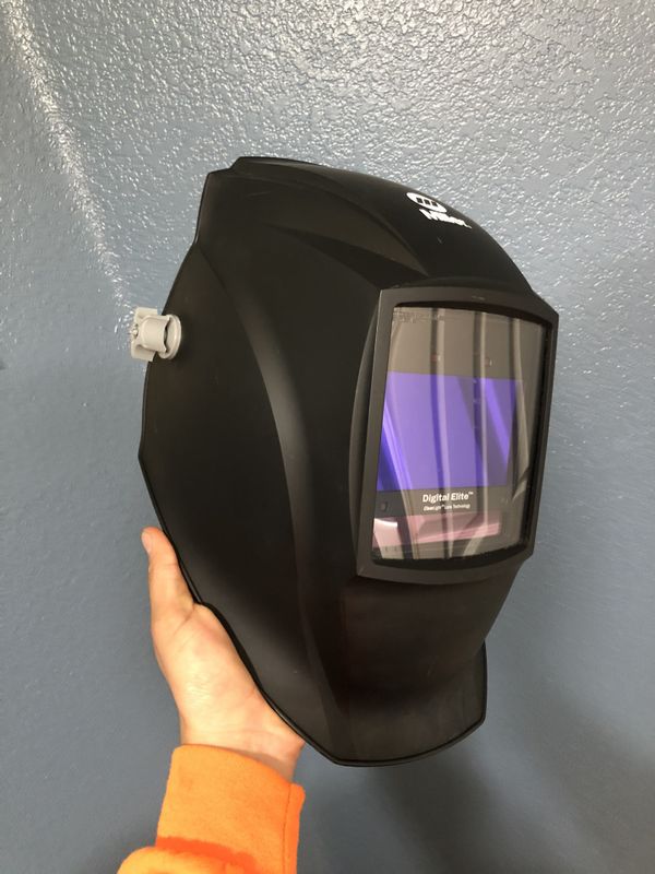 Miller digital elite welding helmet for Sale in Moreno Valley, CA OfferUp