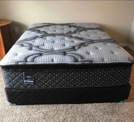 Queen Mattress - Balanced Comfort - $25 Payment Plan Available