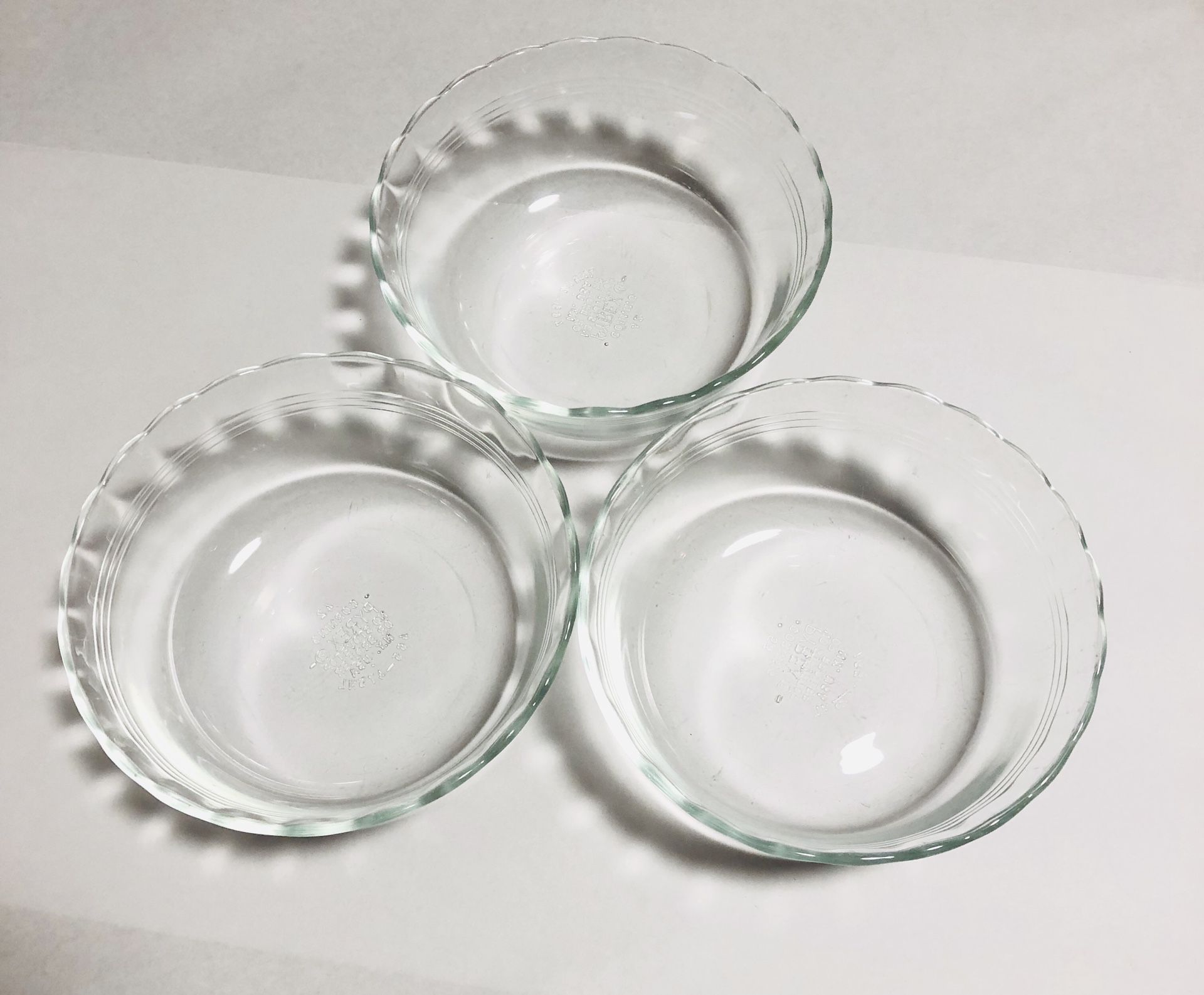 Set of 3 Pyrex glass 5” Corning bowls
