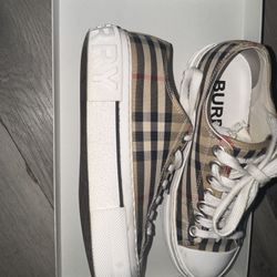 Burberry Shoes