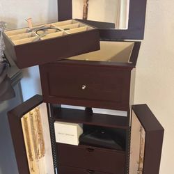 Jewelry Holder