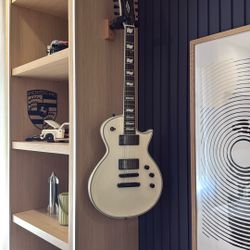 ESP E II Eclipse white with case 
