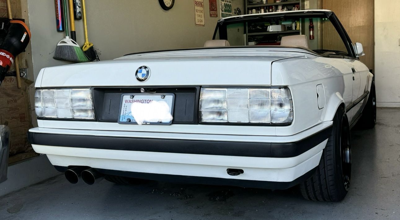 BMW E30 Late Clear Tail Lights 