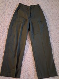 Military pants, read description , pristine condition