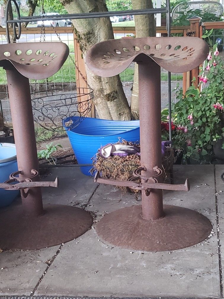 Unique Barstools