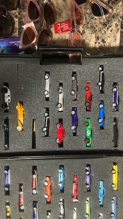 Vintage Die Cast Toy Car Collection Lot  33 Cars, Hot Wheels/Johnny Lightning/Matchbox Style Carrying Case Included