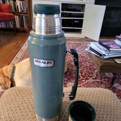 Vintage STANLEY Stainless Steel Thermos 2 Qt. 100 Year Edition for Sale in  Los Angeles, CA - OfferUp
