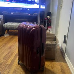 Samsonite Cosmolite Luggage Spinner