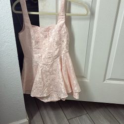 pink flowy dress