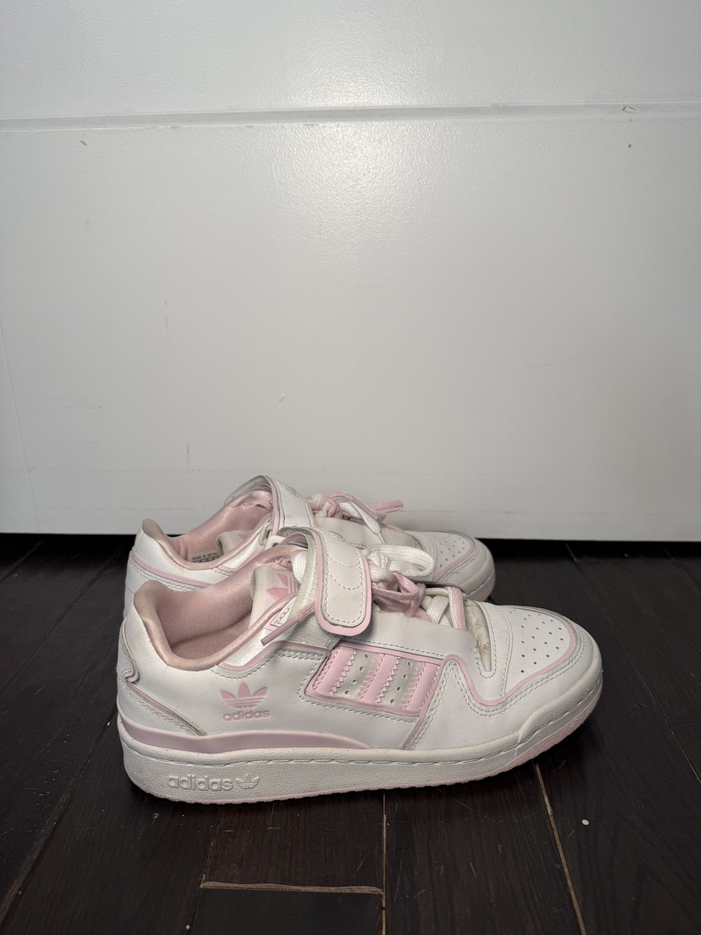 adidas Women's Forum Low Shoes