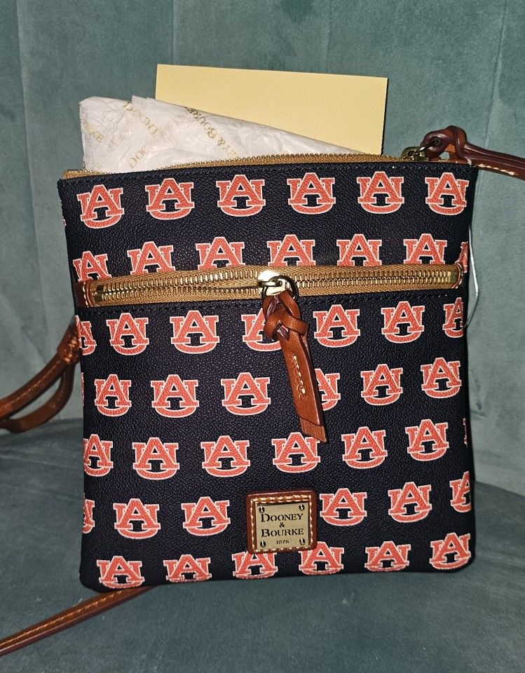 Dooney Bourke