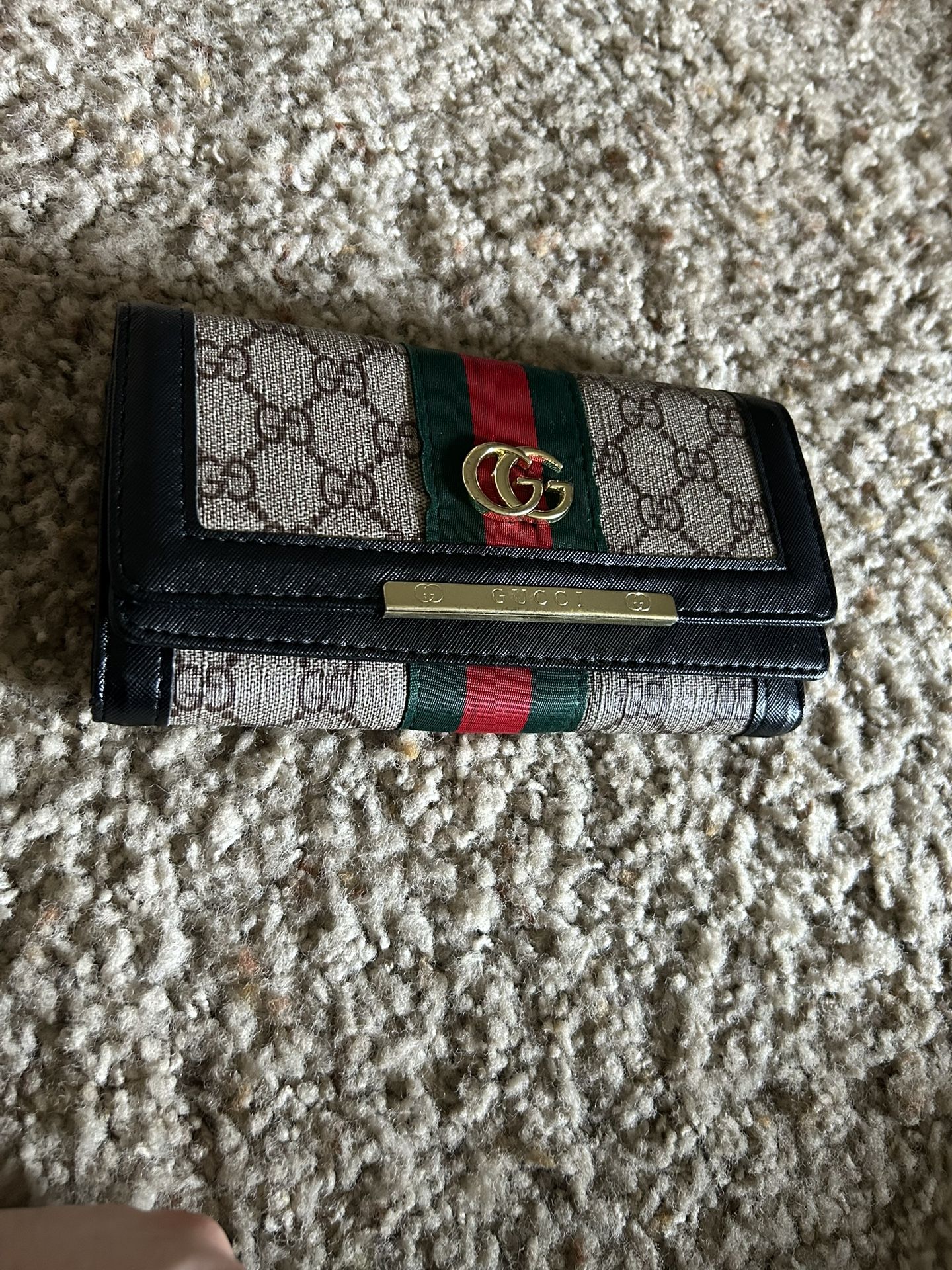 Gucci Ophidia GG Supreme wallet
