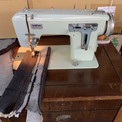 Sewing Machine 