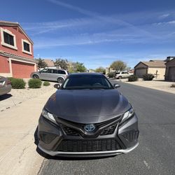 2022 Toyota Camry Hybrid