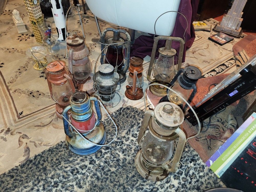 9 Kerosene Lamps