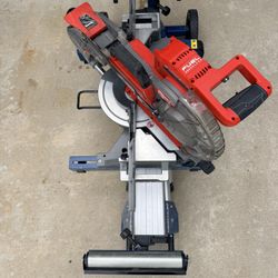 Milwaukee miter Saw 