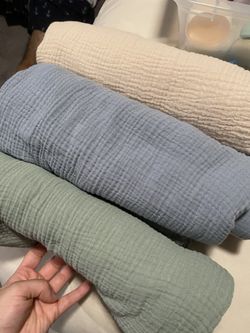 Receiving blankets