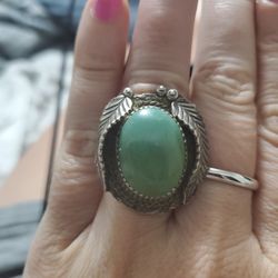 Sterling Silver Vintage Turqoise Ring.