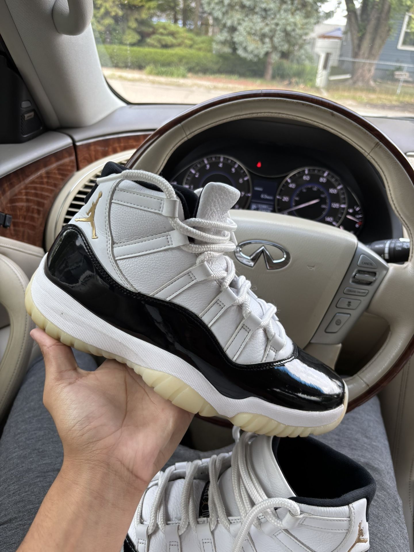 Jordan 11 Gratitude