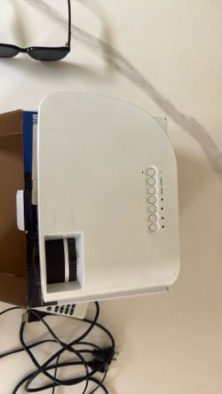 Mini LED Projector