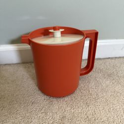 Vintage Tupperware Orange Pitcher Jug Push Button Lid 1.5 Quart - 6 cups