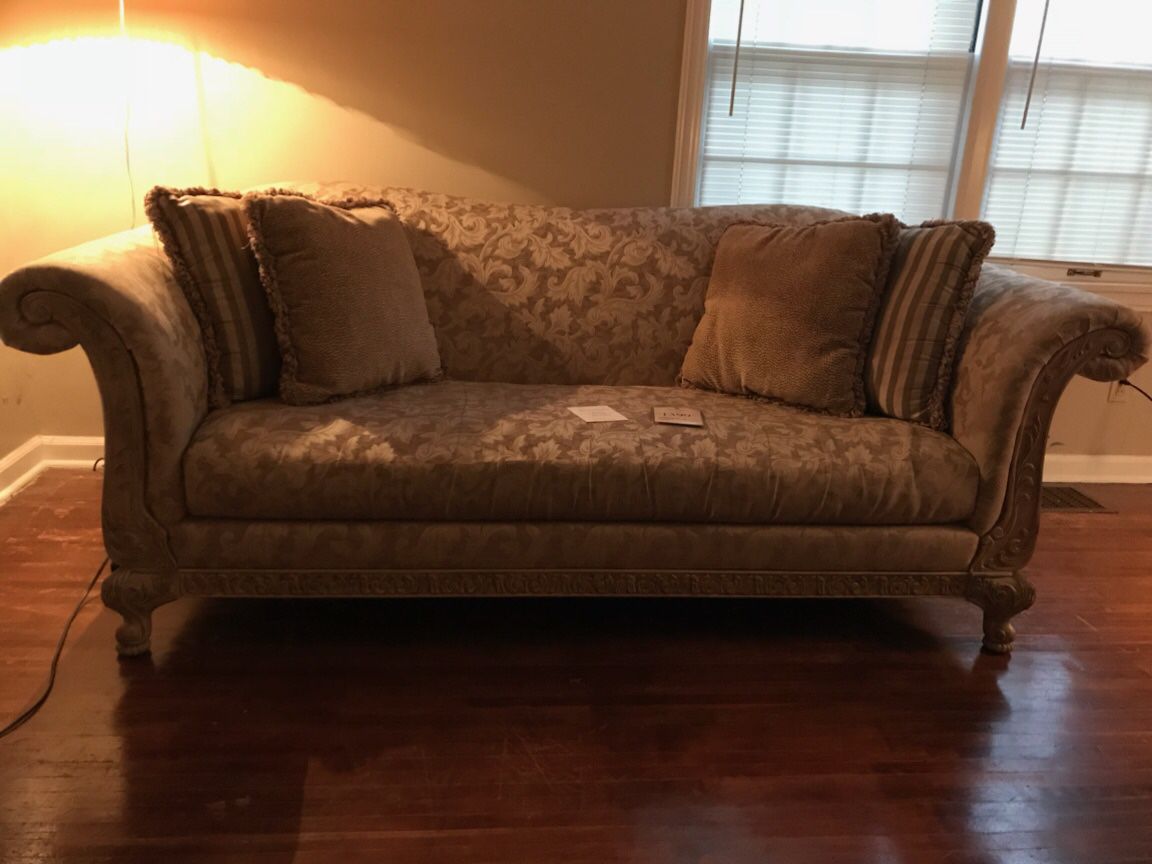 Schnadig sofa