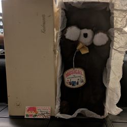 Vintage Knickerbocker Bear In New Condition