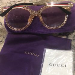 Gucci https://offerup.com/redirect/?o=U3VubnkuTmV3.