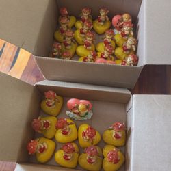 Vintage Cherub Heart Themed Candle 27 Pc Lot