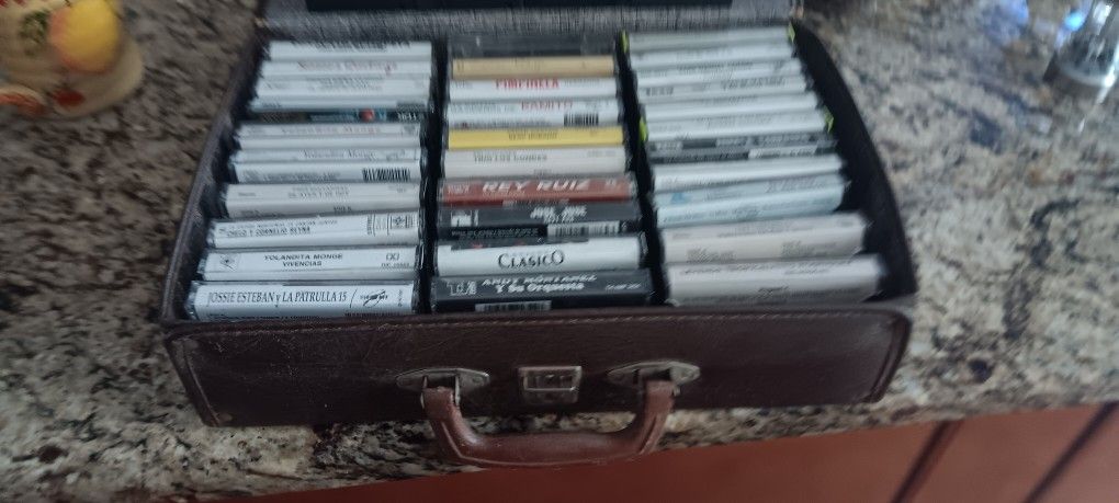 35 Cassettes, Classic Salsa And More....