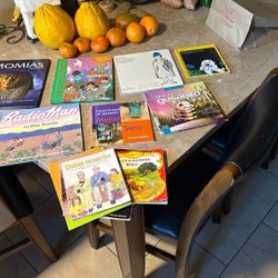 13 Libros En Español / 13 Spanish Books $20 For All 