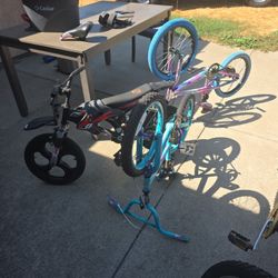 1 Boys Bike 2 Girls Bike 